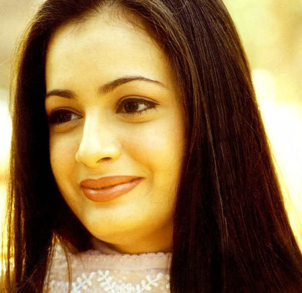 Diya Mirza Wallpapers diya mirza wallpapers. Diya Mirza Wallpapers