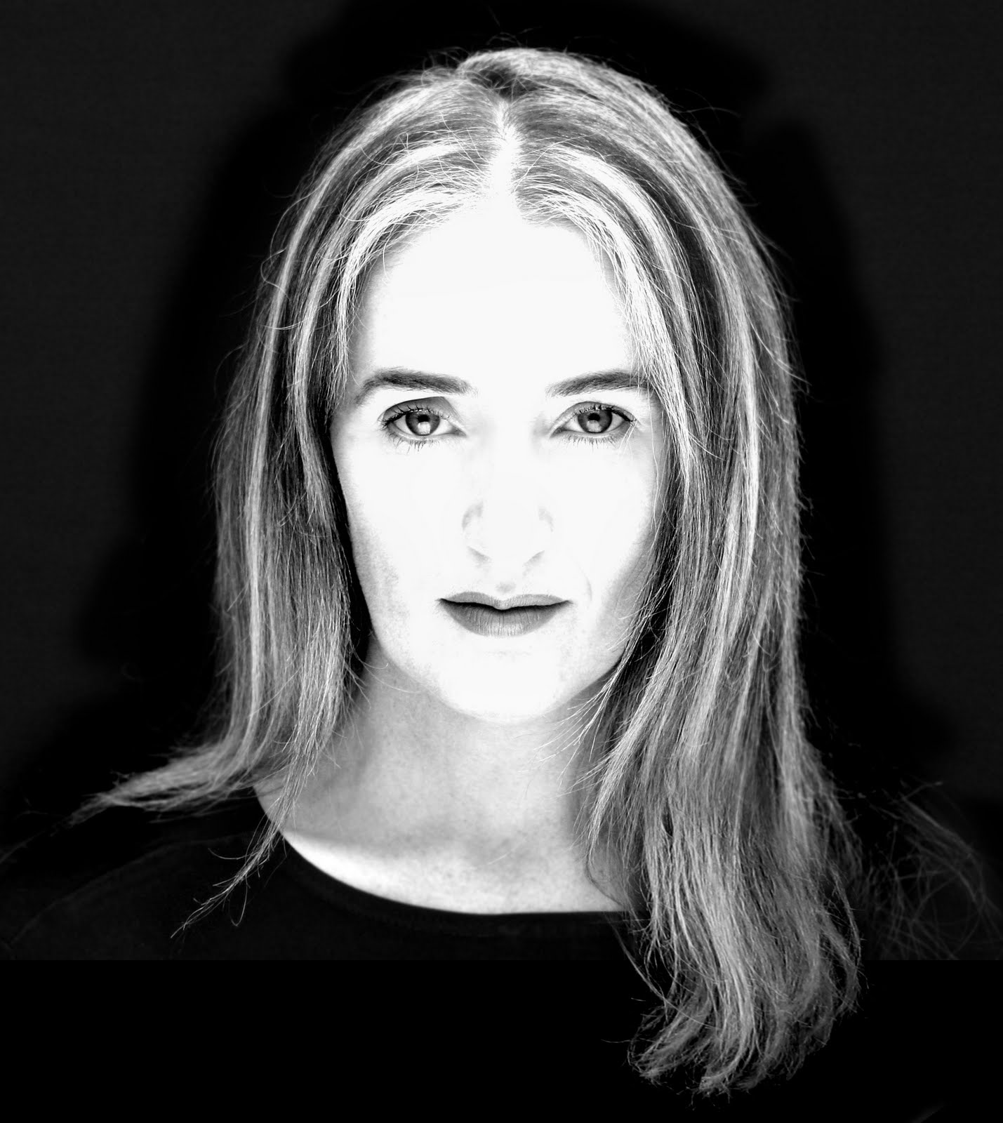 [Lisa+Gerrard.jpg]
