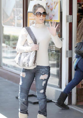 Jennifer Lopez Shopping