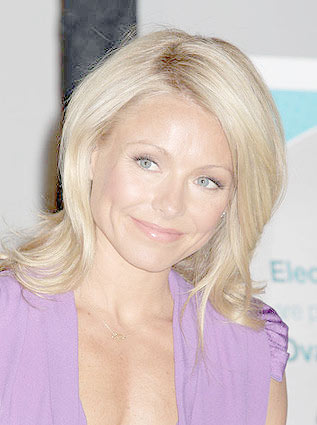 [kelly-ripa-electroluxs-support-6.jpg]