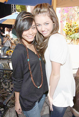 Miley Cyrus Pictures