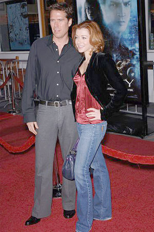 [alyson-hannigan-serenity-premiere-3.jpg]