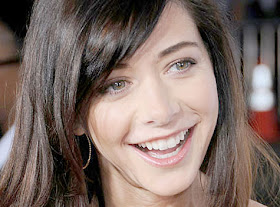 Alyson Hannigan Interview