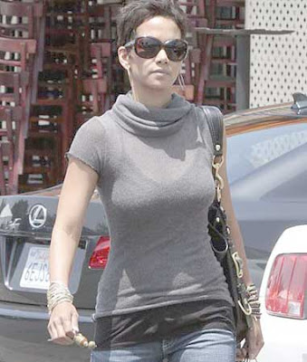 Halle+erry+short+haircut halle berry short hair. Halle+erry+short+haircut