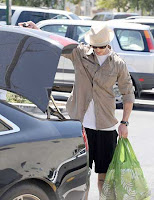 Justin Timberlake and Jessica Biel Shopping Pics