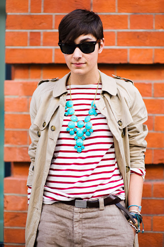 http://4.bp.blogspot.com/_pekaT4X1eB8/S2hy10_2EhI/AAAAAAAACe4/TlxenepE5u4/s800/streetstyle691.jpg