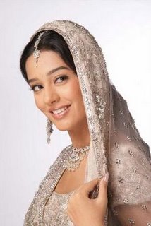 Amrita Rao Photos ~ CelebsJuice.blog