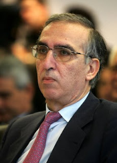 http://4.bp.blogspot.com/_pigOeuaBMTo/Sq5wqb2iM3I/AAAAAAAAm1E/i0tnUIAvKO0/s320/%CE%BA%CE%BF%CF%81%CE%B1%CE%BD%CF%84%CE%AE%CF%82.jpg