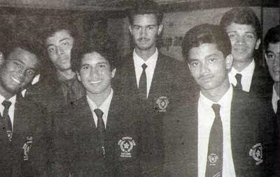 http://4.bp.blogspot.com/_pkcipyp9O94/S4Yft1jgtsI/AAAAAAAAJOM/Z5_yQKwmMG8/s400/sachin-tendulkar-childhood-photos+(4).jpg