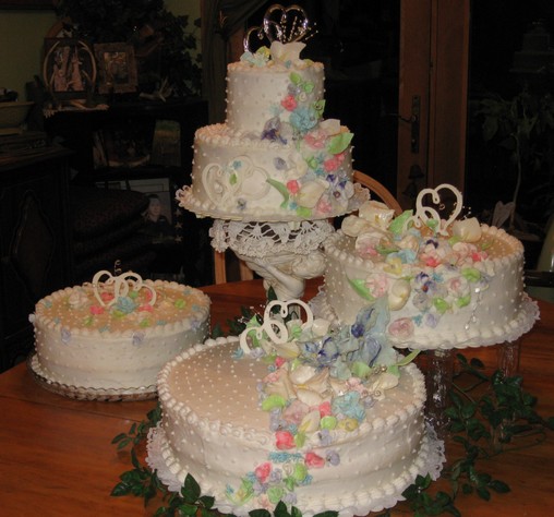Meet the newlyweds Sara and Meet the newlyweds Sara and