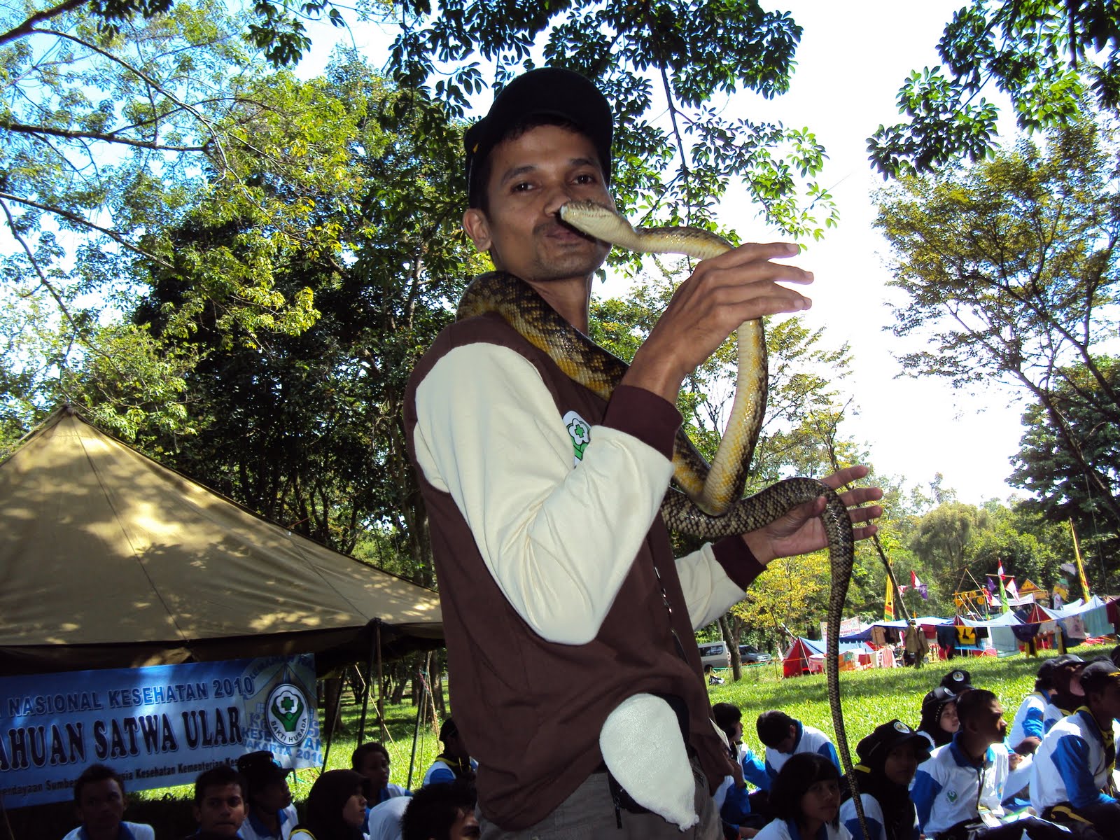 Alhiko's World: Kemah Nasional (Kemnas) Kesehatan Th 2010.