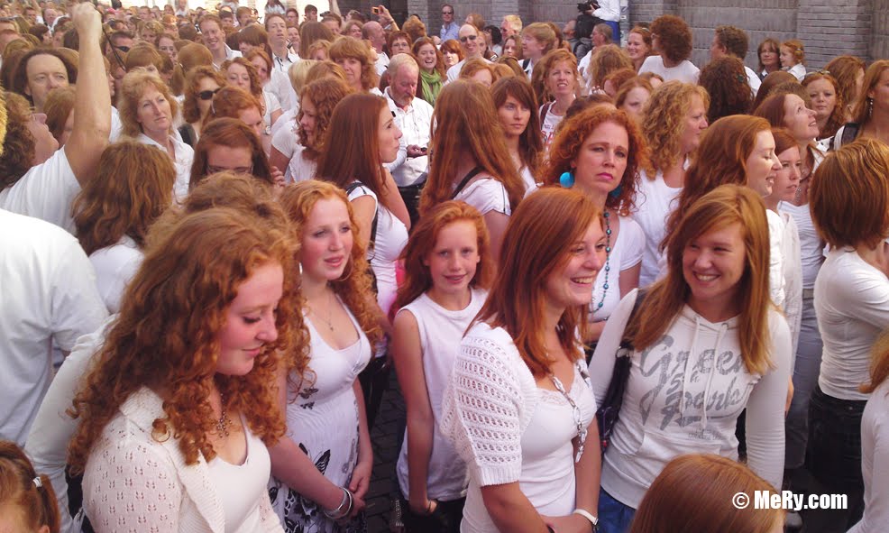 Redhead 2010 phpbb group Busty amatuer mom pics