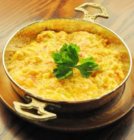 Feli Mutfakta: Menemen (Çok Yiyen 2 Kişilik veya Az Yiyen 3 Kişilik)