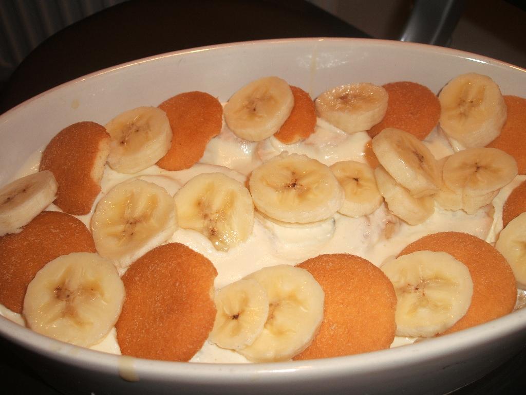 [Banana+Pud+002.jpg]
