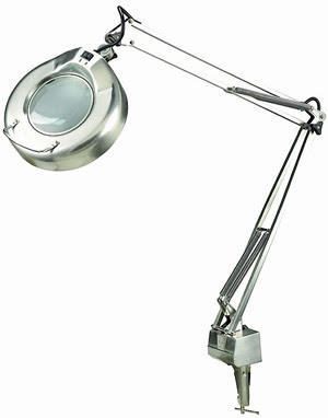 Magnifier lamps