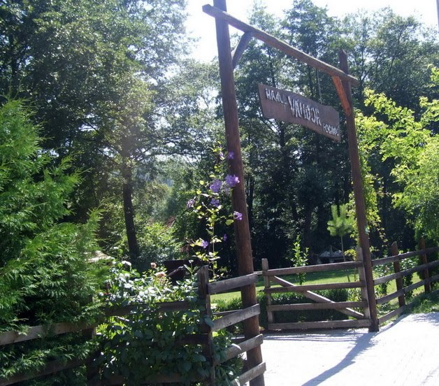 [DSCF4842.jpg]