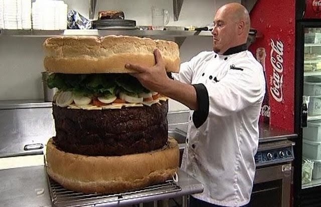 [worlds-biggest-burger.jpg]