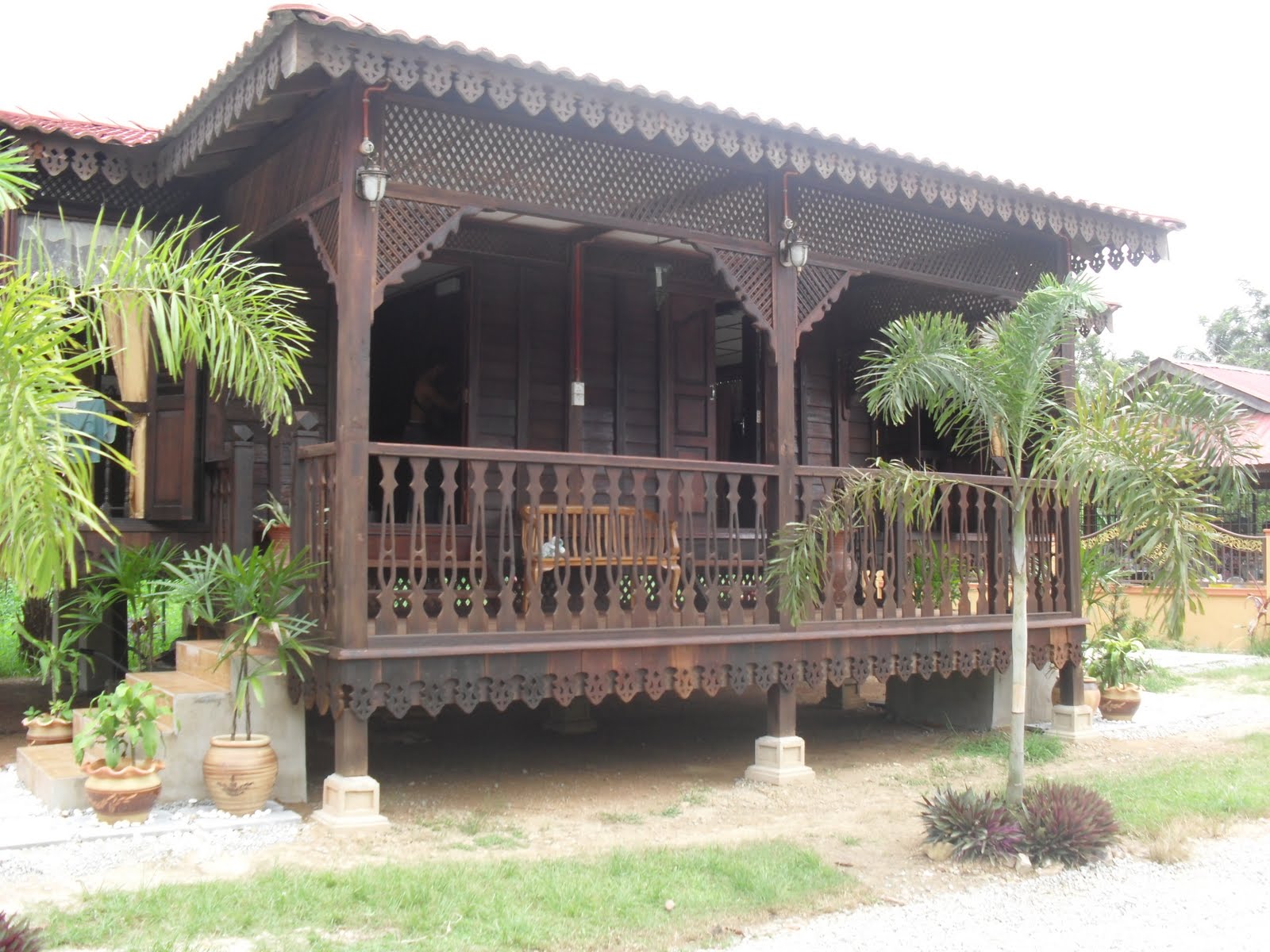 pondokstyle-gazebos&pergolas: PROJEK RUMAH ALA-ALA KAMPUNG