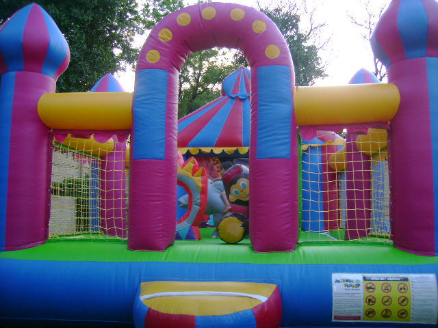 CIRCO INFLABLE