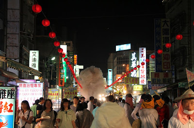北港朝天宮の出巡遶境行列
