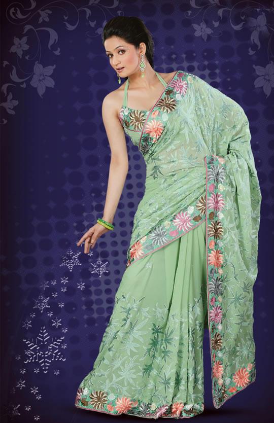  لعشاق الساري متلي Light+Green+Embroidered+Saree+-+Indian+Chiffon+Saree