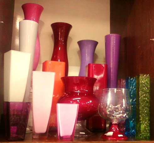 vas bunga kristal dan gelas warna