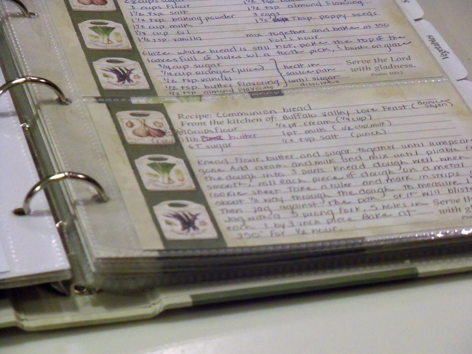 [Communion+Bread+005.JPG]