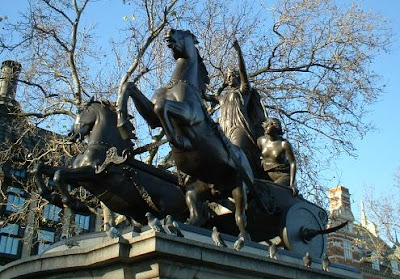 Boudicca, the Warrior Queen's Jewelry - The Beading Gem's Journal Boudicca, the Warrior Queen's Jewelry - The Beading Gem's Journal