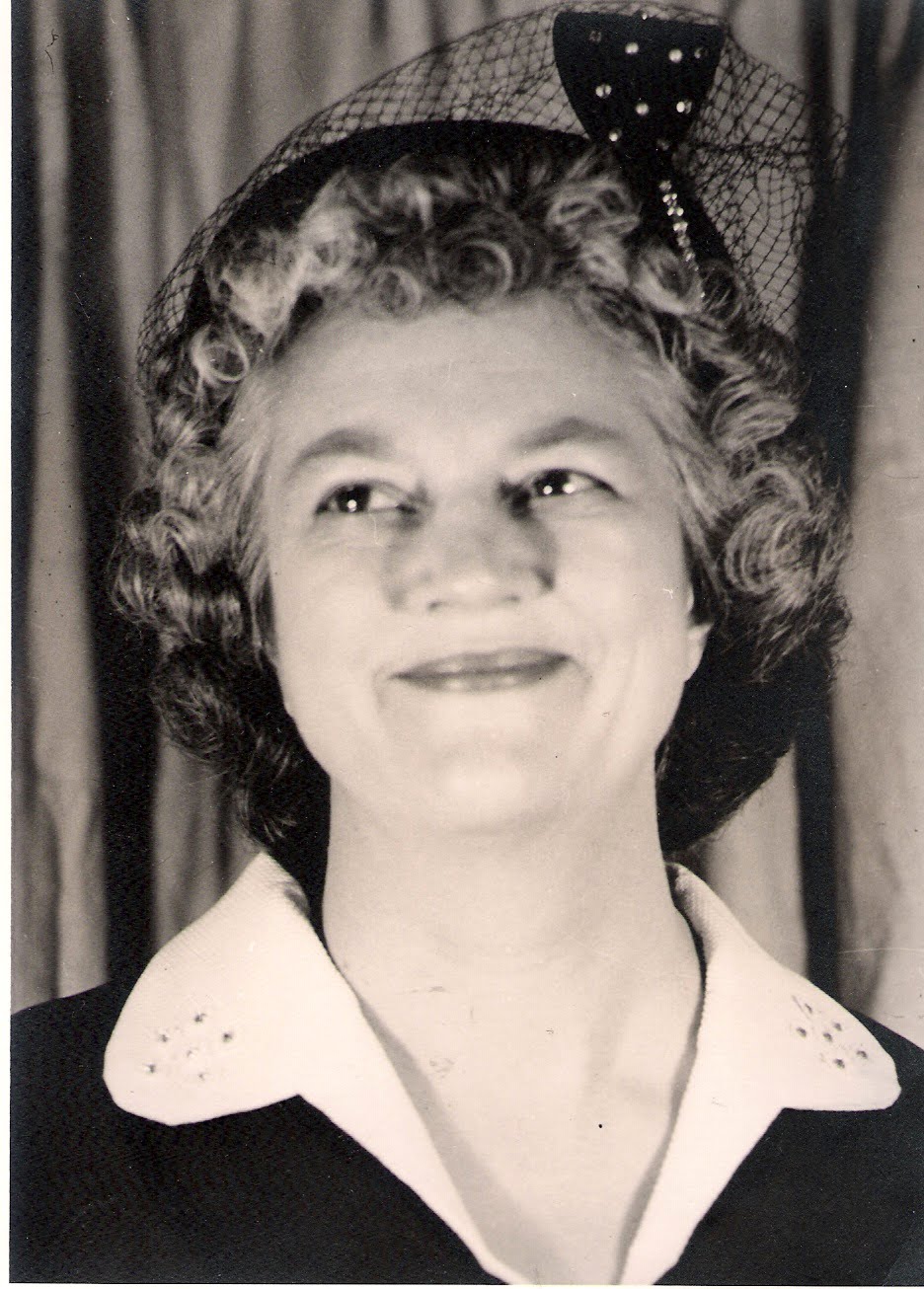 [Grandma+Williams+in+a+hat.bmp]