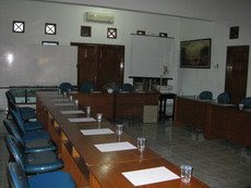 MEETING ROOM