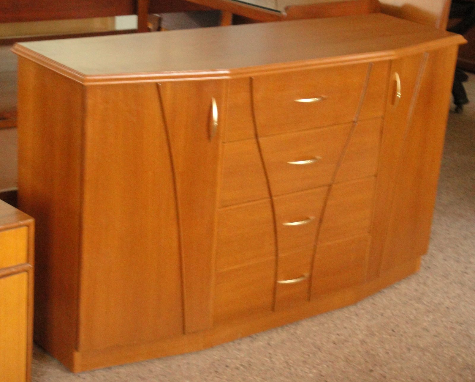 Crockery Cabinet Photos