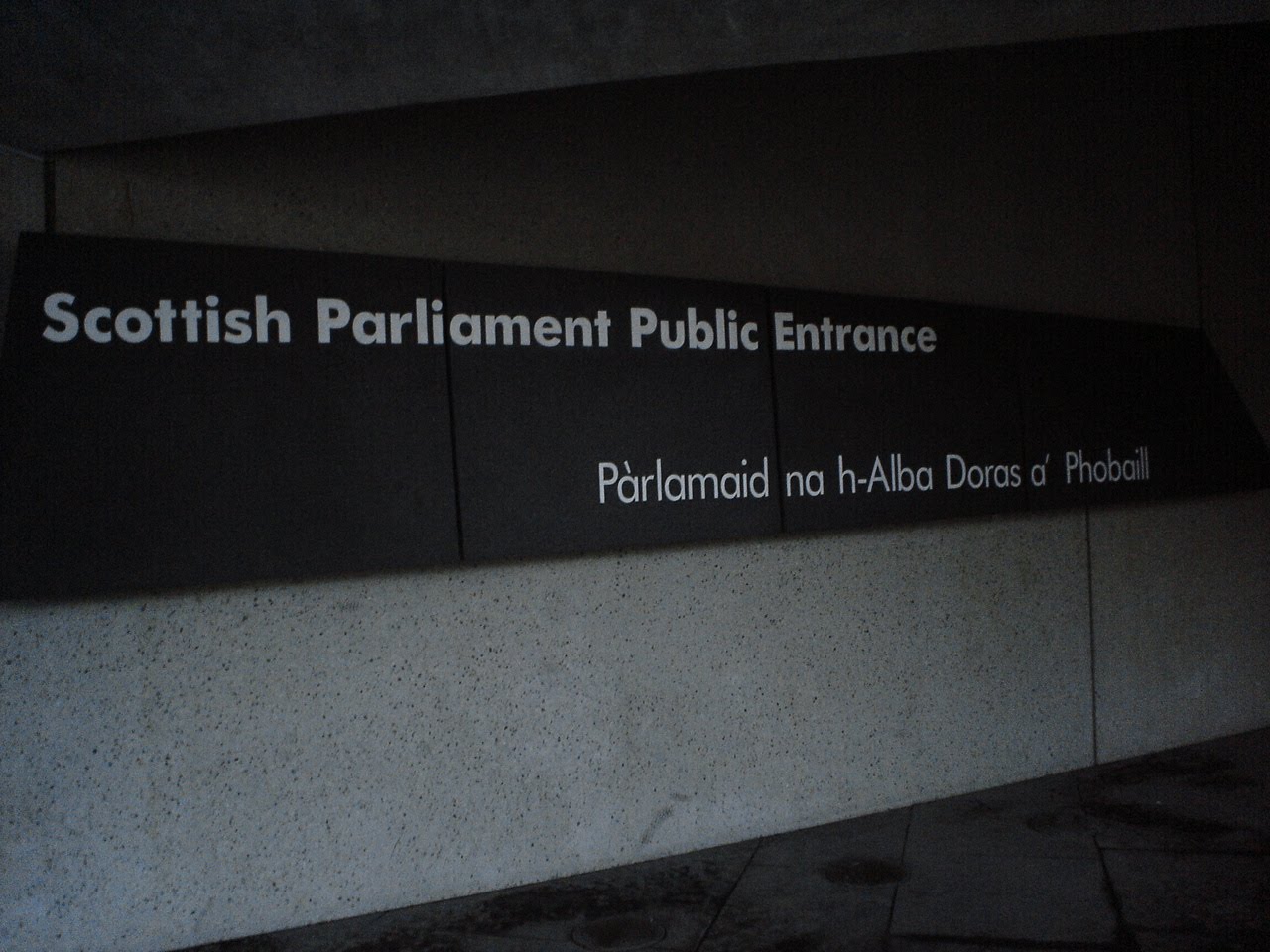 [edinburgh+069.JPG]