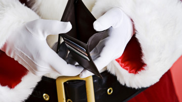 [Santa_Claus_empt_363381gm-a.jpg]