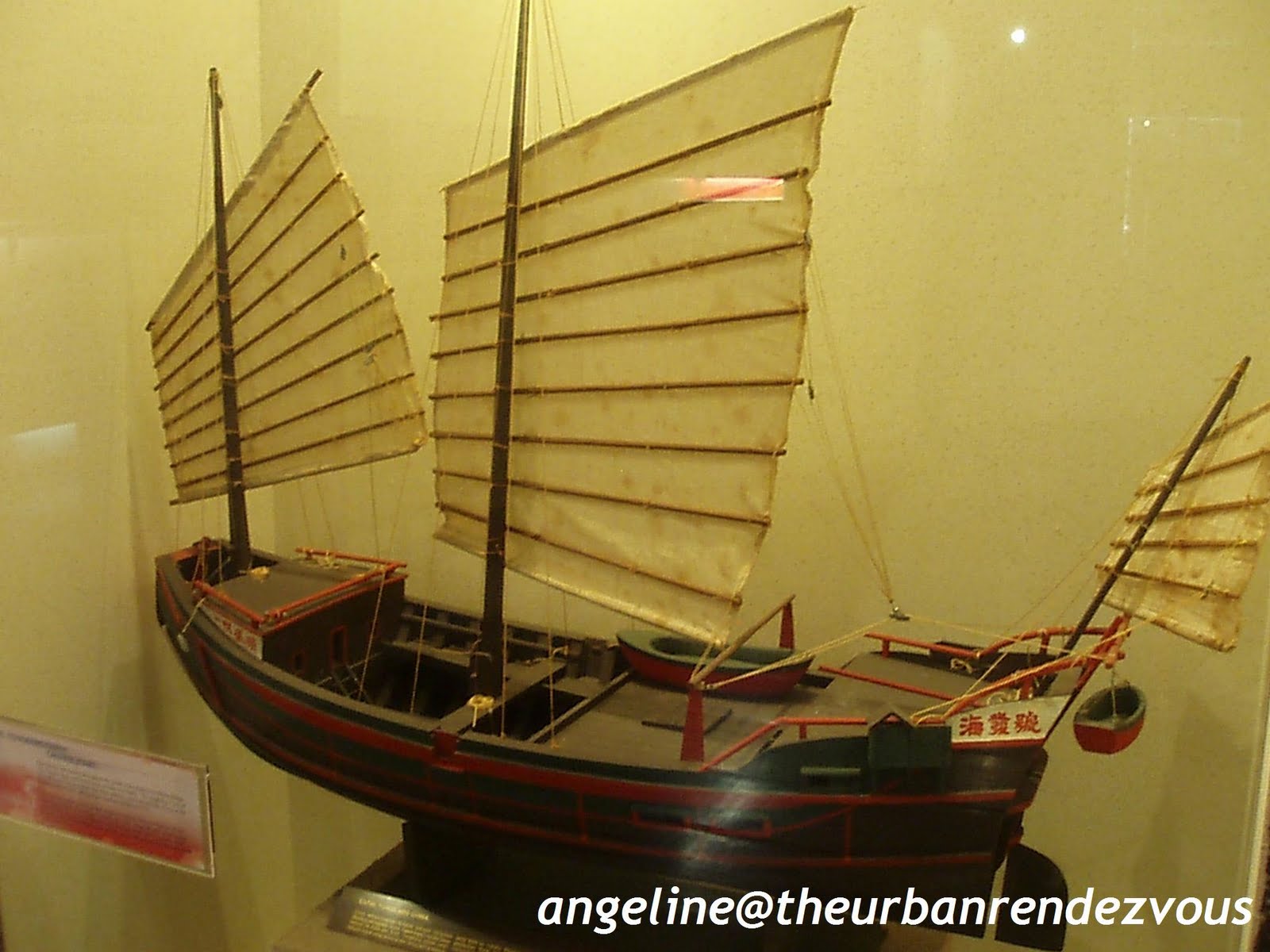 chinese junks pictures