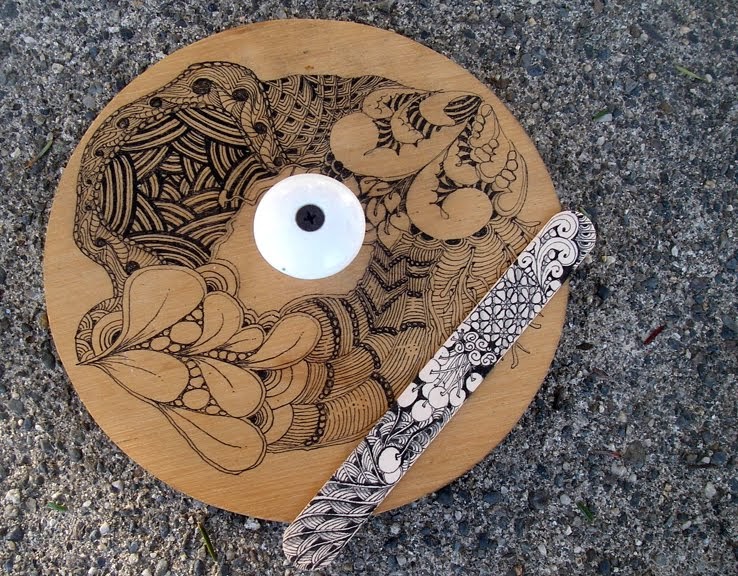 Zentangle Knock on wood