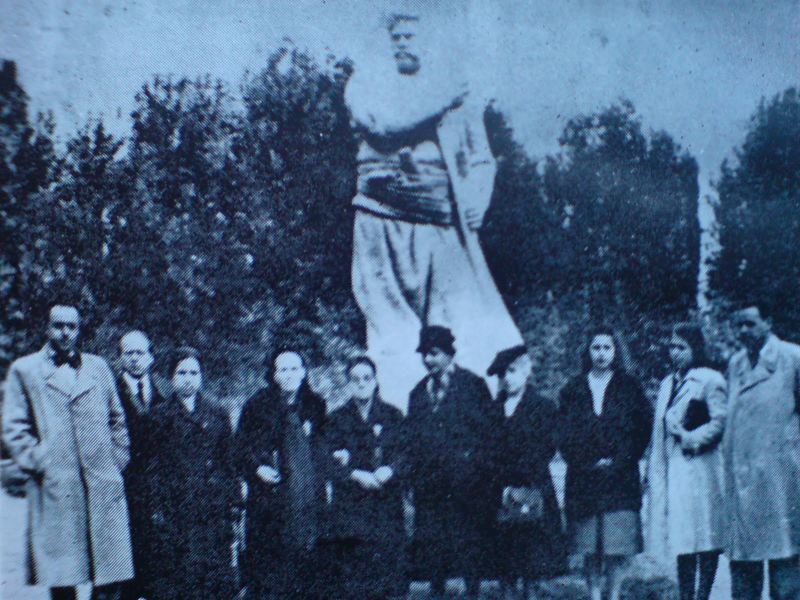 [PotomciteNaGoce.JPG]