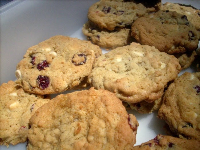 Fun Foods On a Budget! Mrs. Fields Cranberry White Chocolate Cookies
