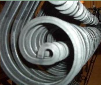 [zzzTucker+jones.jpg]