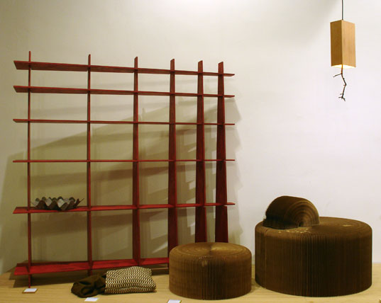 [pirwi+bookshelf.jpg]