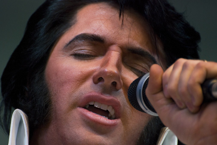Newsphotography Exposed 19 Calling Elvis Part 1