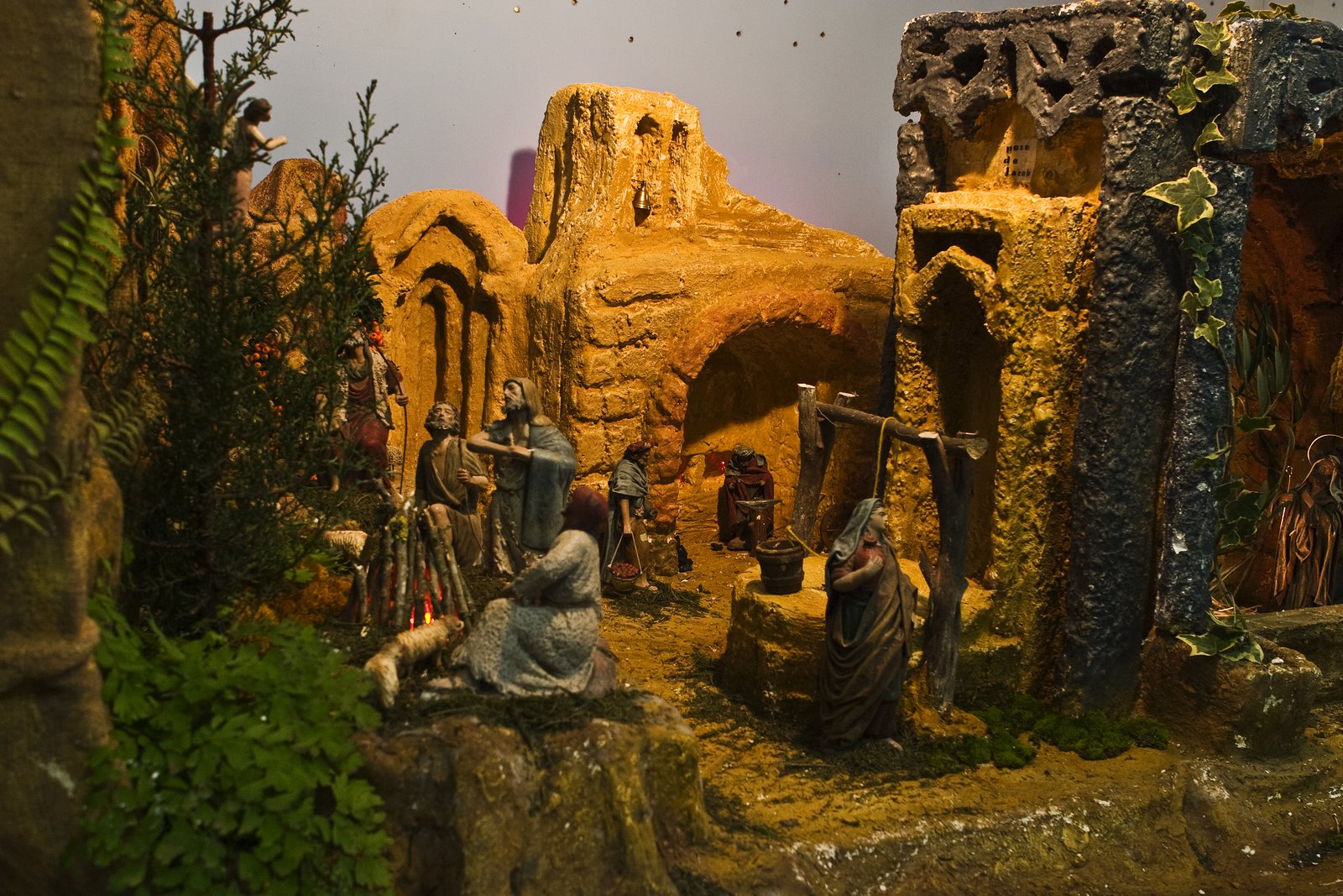 [Vista+del+pozo+amplia.jpg]