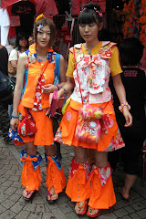 Tokyo Girls out for a day of shopping