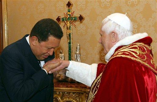 [esp_vatican_pope_chavez_sff_ful.jpg]