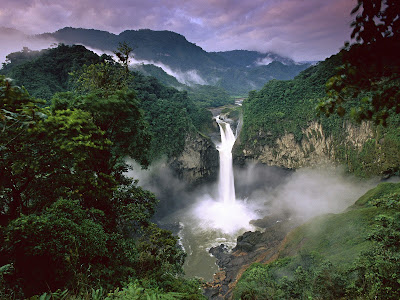 http://4.bp.blogspot.com/_qUFDMUpk9jE/SkMXAqyAMdI/AAAAAAAAVTM/JK3zgSVSbEc/s400/san-rafael-falls-quijos-river-amazon-ecuador.jpg