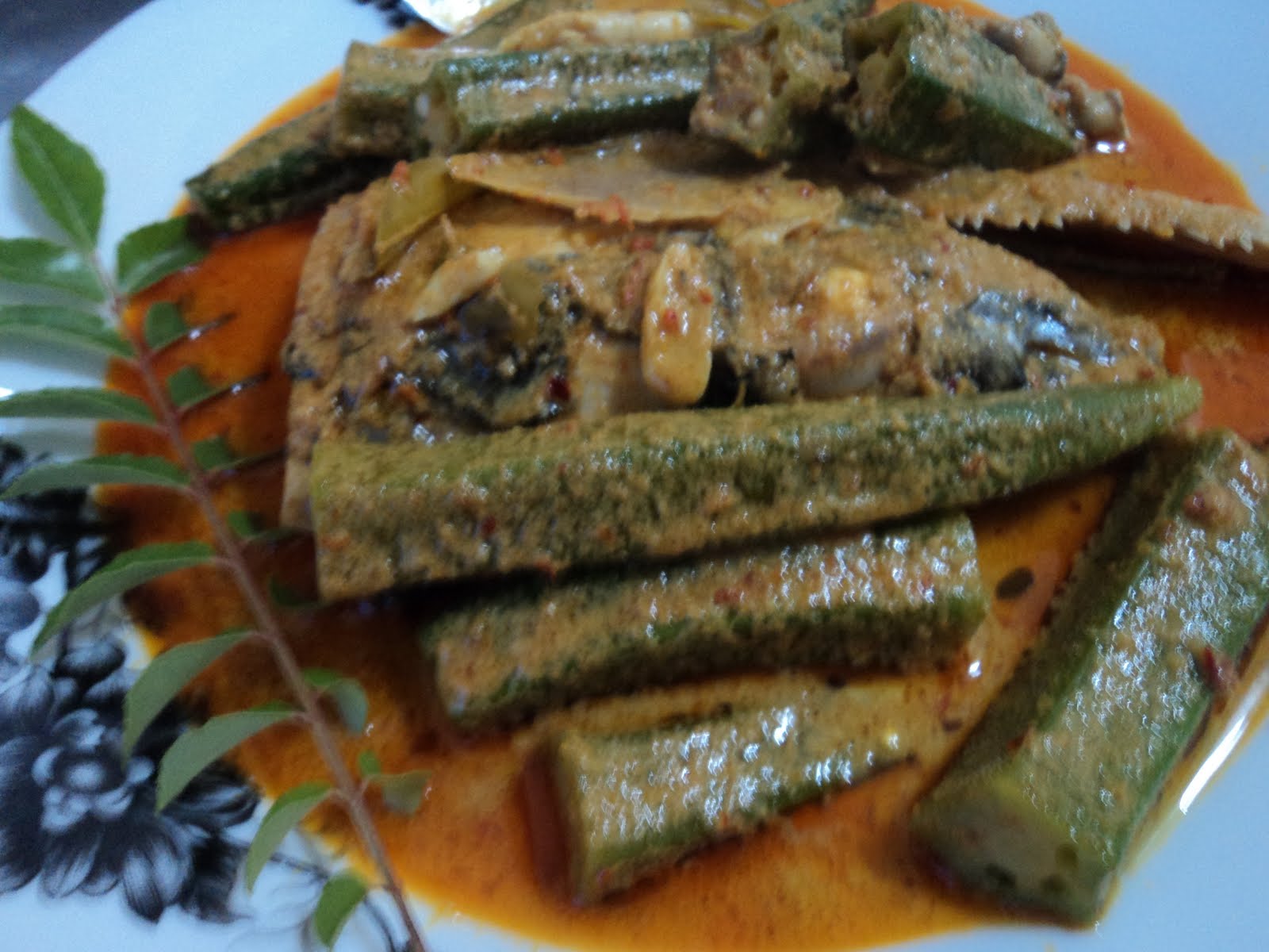 Download Kepala Ikan Tenggiri Masak Kari Photos