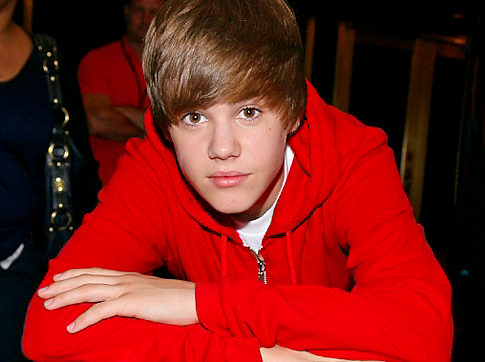adik justin bieber