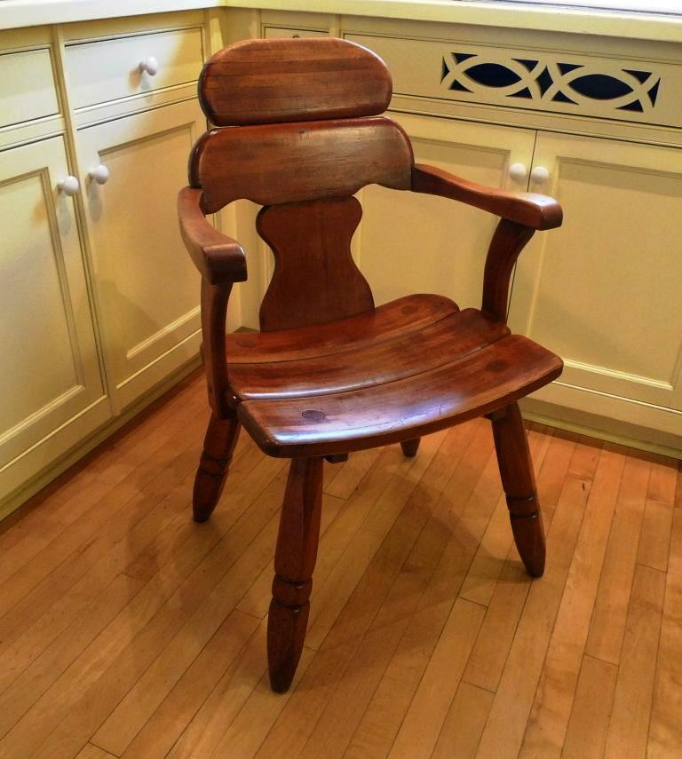 1410 OakWooD Faribault Art Furniture Chair