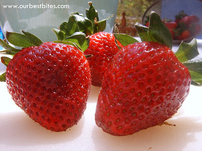 How much does a pint of strawberries weigh?