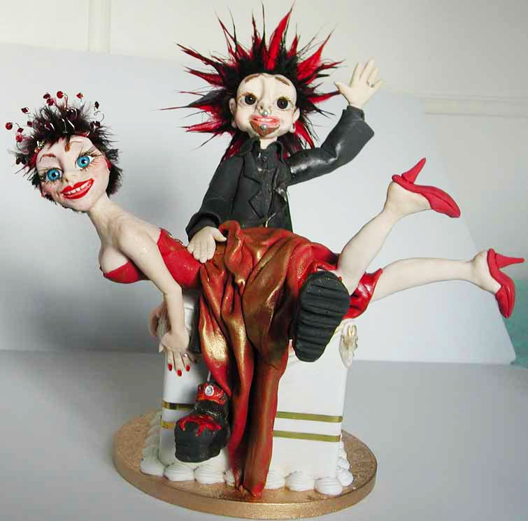 [wedding_cake_sculpture.jpg]
