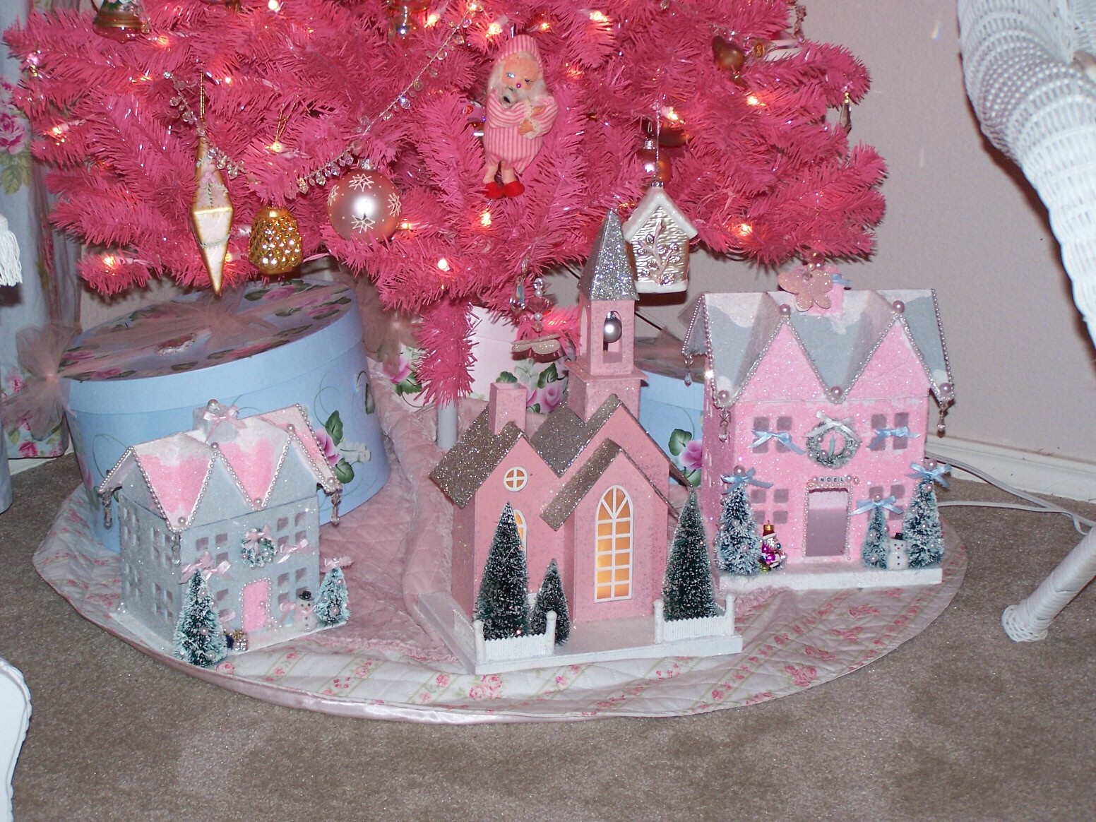 Tea Cottage Pretties: CHRISTMAS VILLAGE UNDER THE TREE